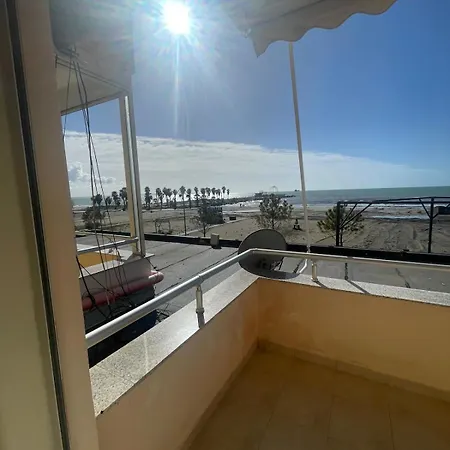 Lägenhet Iliria Sea View