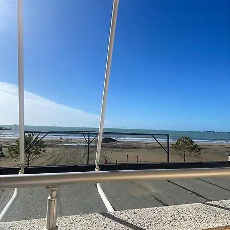 Lägenhet Iliria Sea View